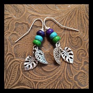 🔻🔻Adorable drop earrings